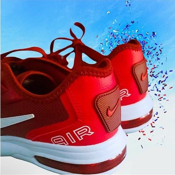 Nike Air Max LB (GS) in Team Red and White